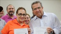 LORIVAL E SHIRLEY MIRANDA REGISTRAM CANDIDATURA EM ARIQUEMES - Foto: ASSESSORIA