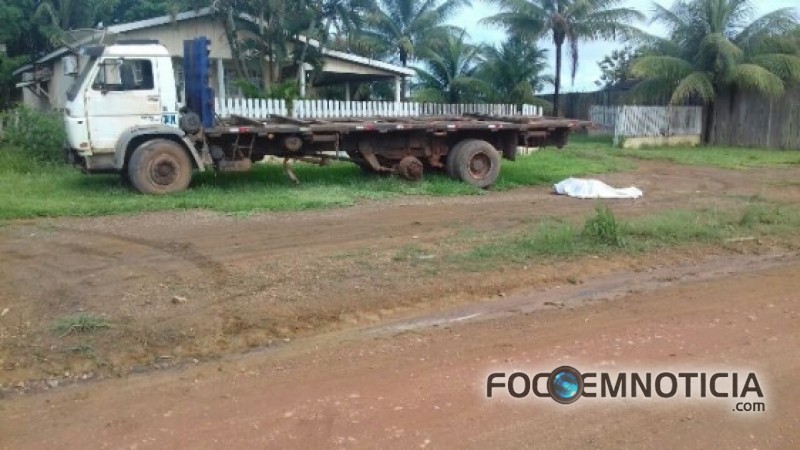 HOMEM DE 26 É EXECUTADO COM 15 TIOS DE PISTOLA NA ÁREA RURAL DE BURITIS