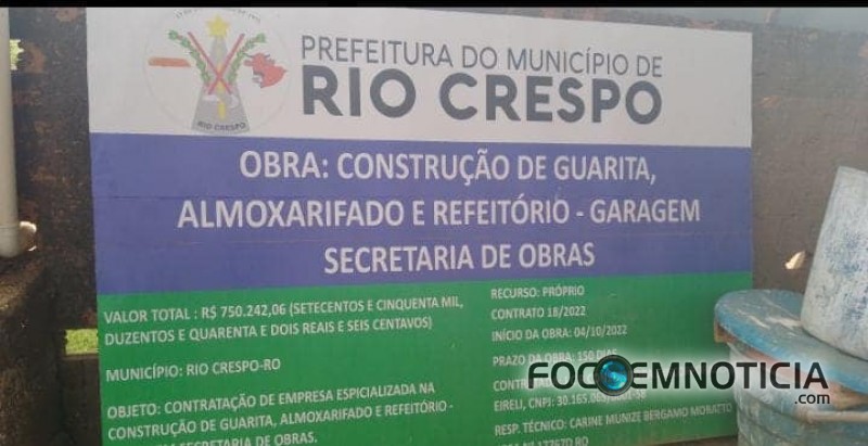 DESCASO E ABANDONO EM RIO CRESPO, OBRAS PARALISADAS E O PRÉDIO DA BIBLIOTECA FECHADO HÁ DOIS ANOS